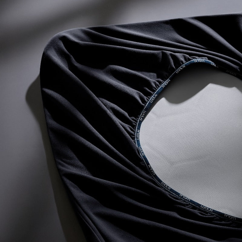 Seamless Waterproof Fitted Sheet