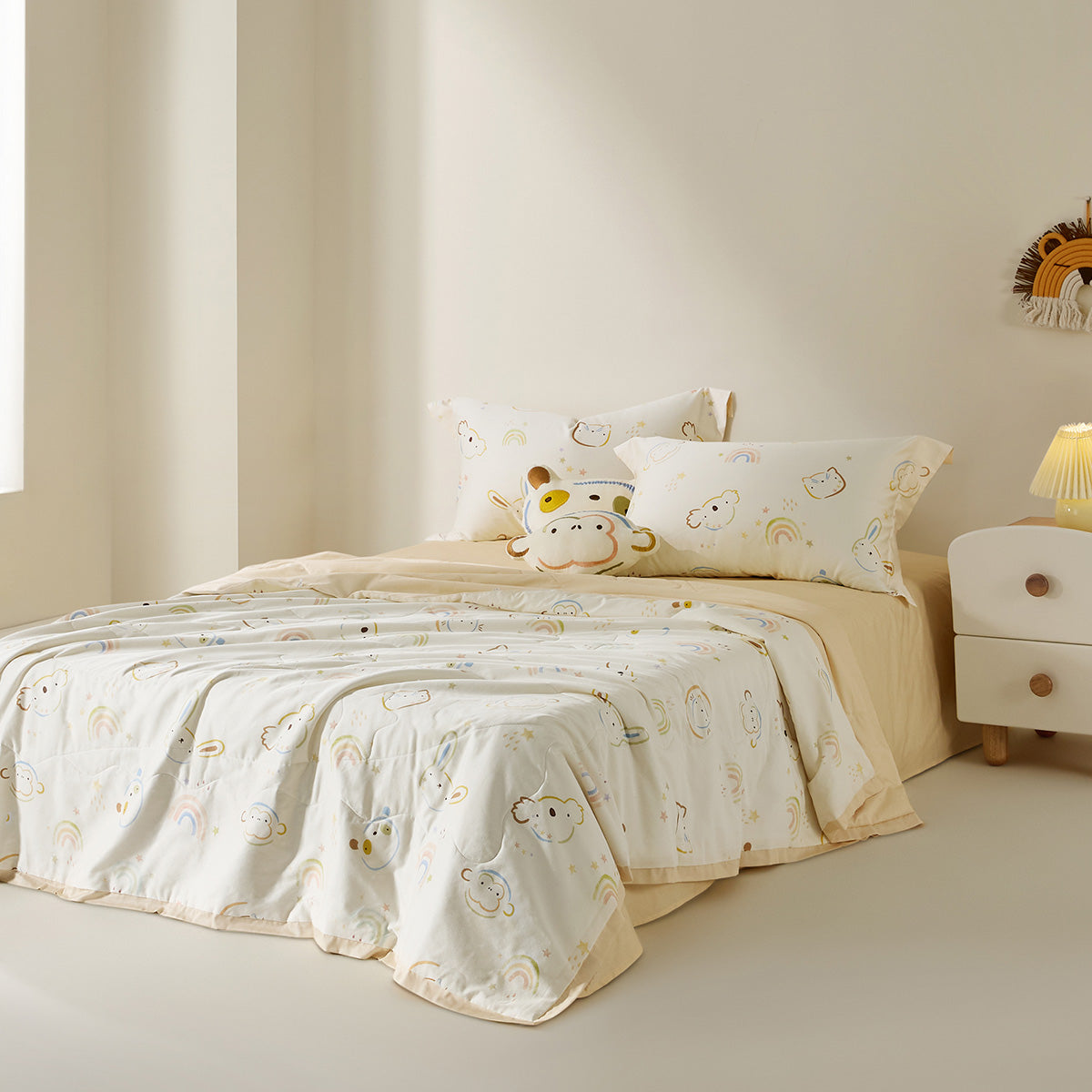 Kids Silk Cover-Free 2-in-1 Comforter