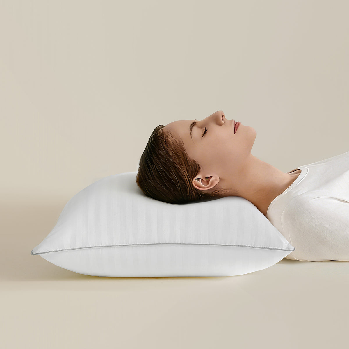Jacquard Soft-Resilient Pillow