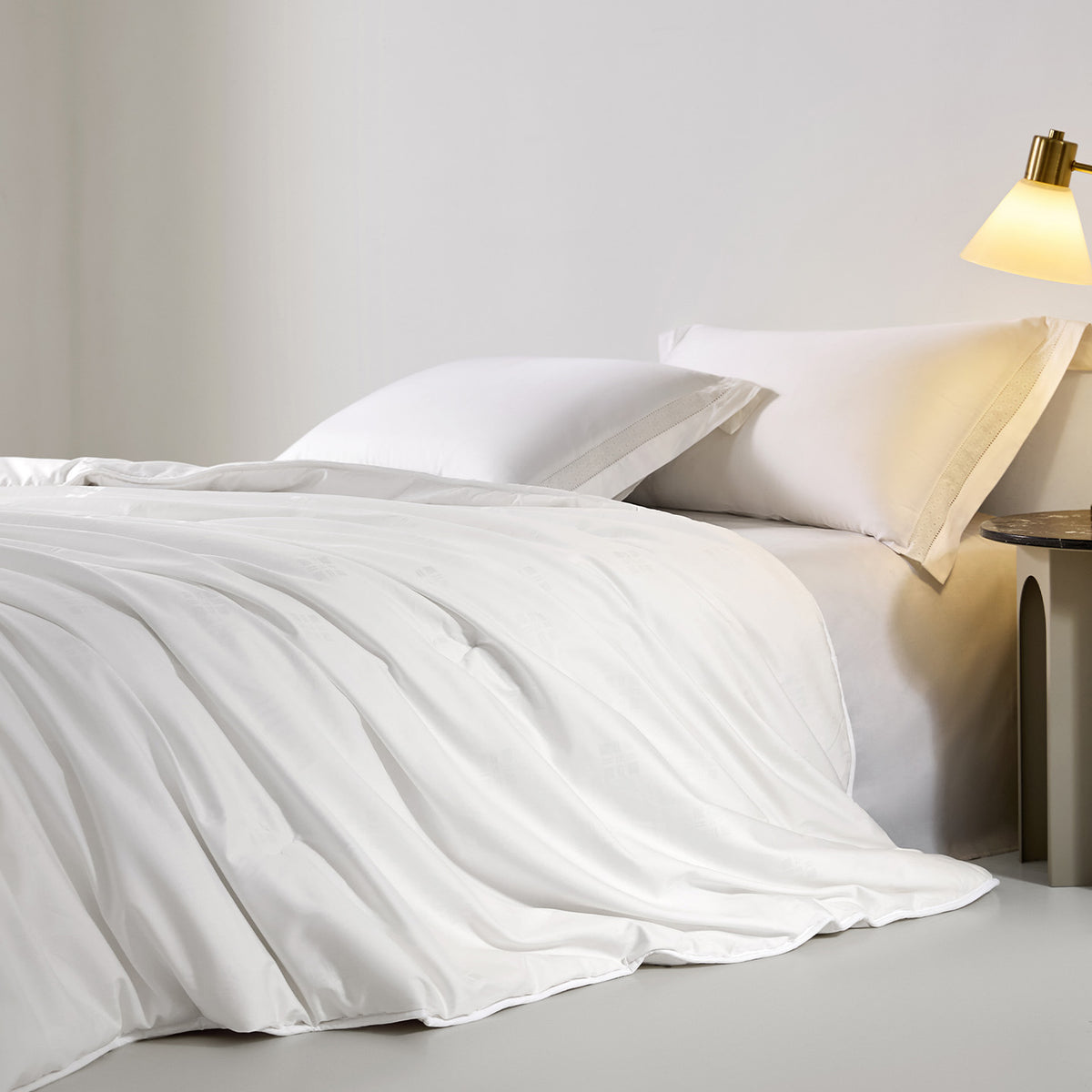 Cotton Jacquard Silk Winter Comforter