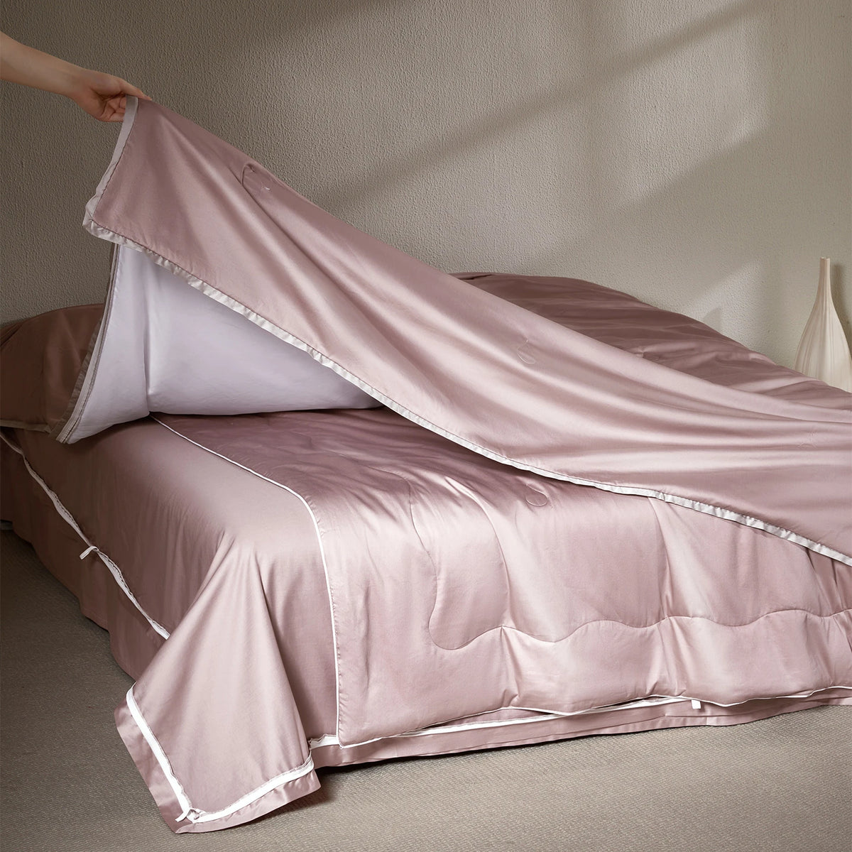 Silkwrap Mulberry Silk All Season Comforter