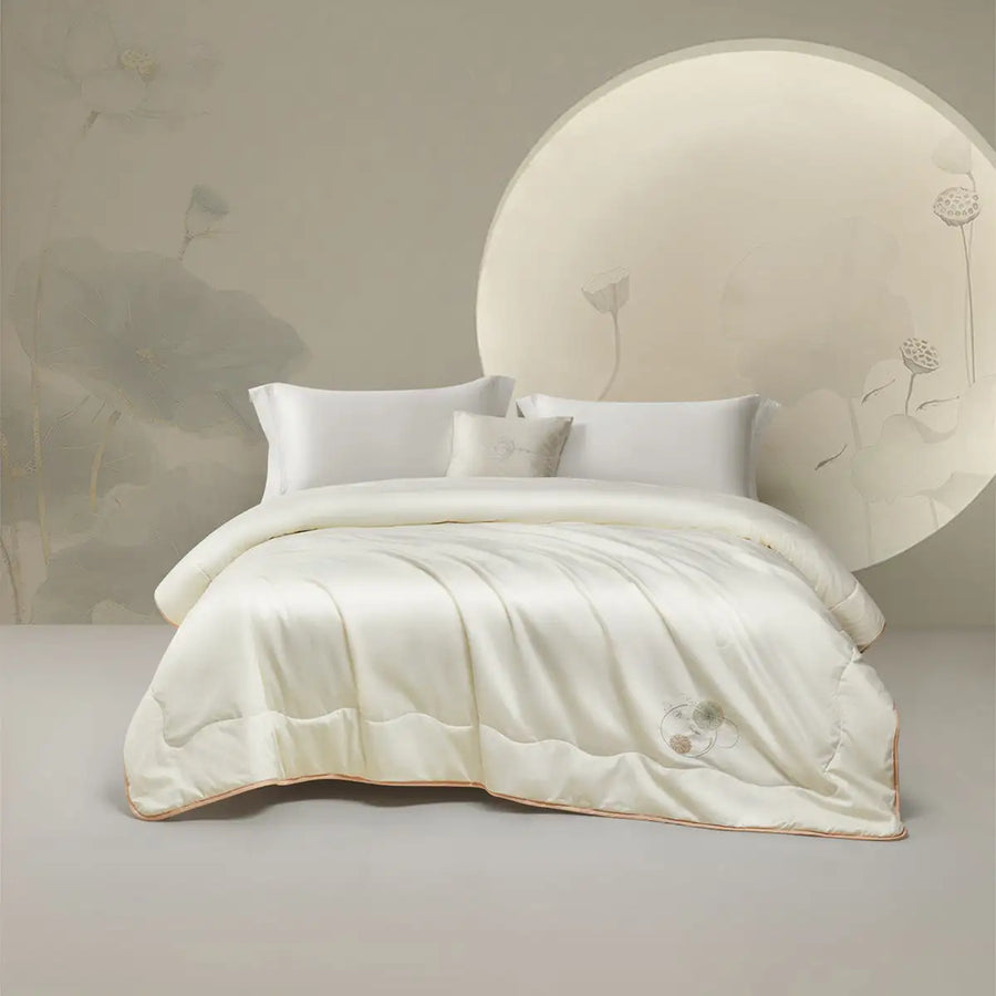 Embroidered Silk Cotton Comforter