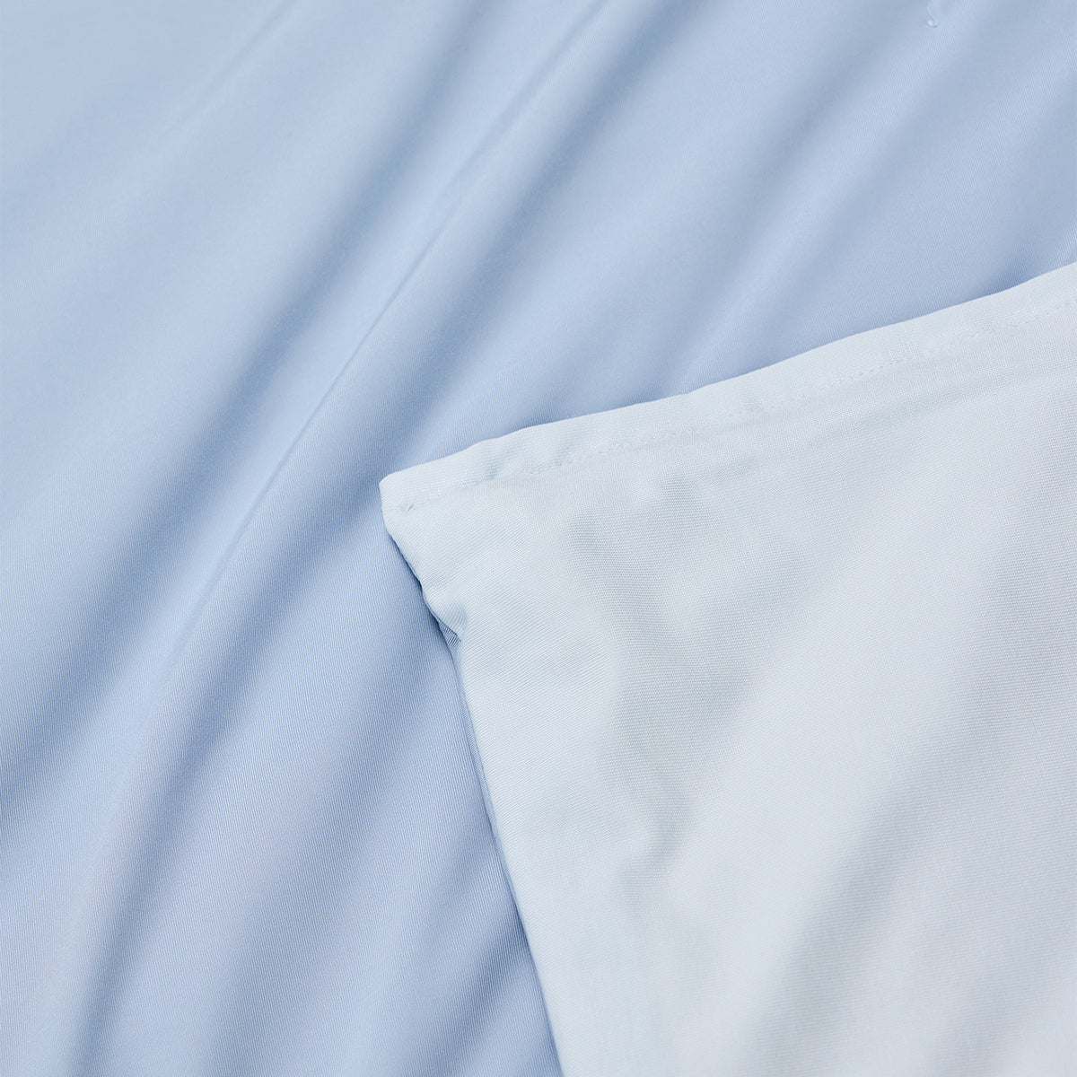 Dual-Sided Mulberry Silk-Filled Cooling Comforter