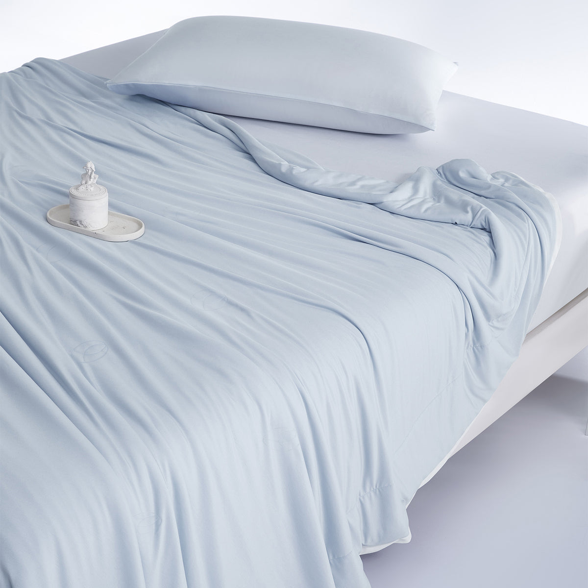Mulberry Silk Knitted Summer Comforter