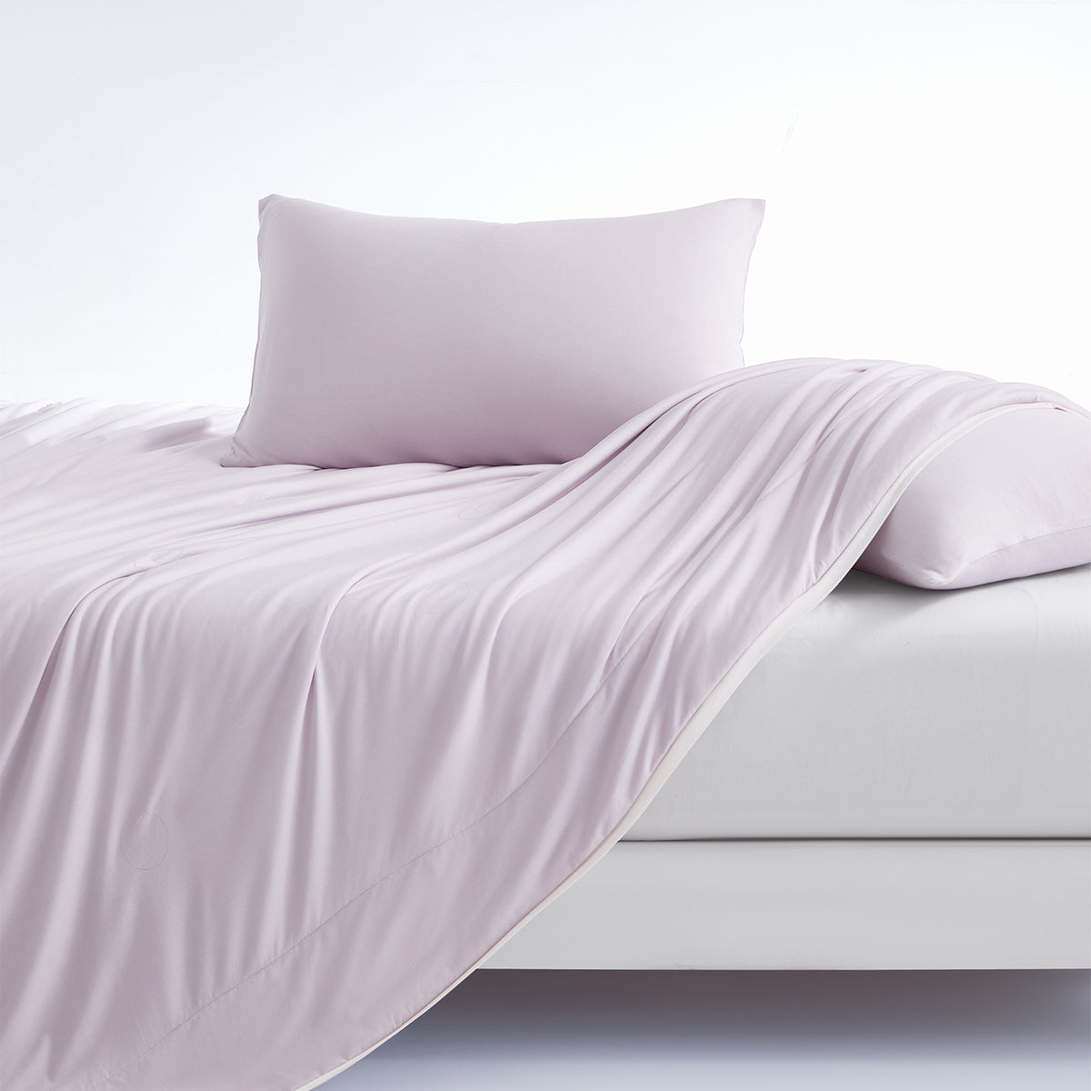 Mulberry Silk Knitted Summer Comforter