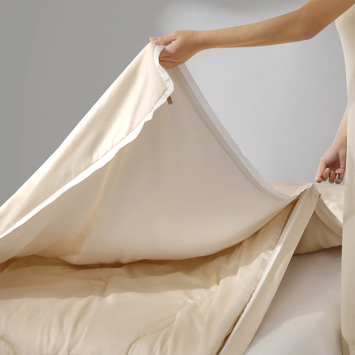 Silkwrap Mulberry Silk All Season Comforter